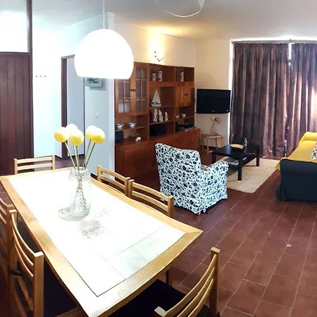 With A Swimming-pool In Algarve Apartment *